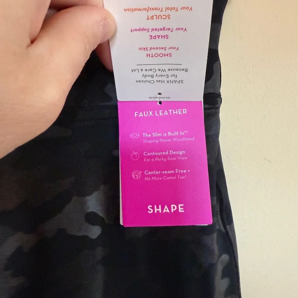 SPANX Dark Gray Black Camo Faux Leggings XS NWT